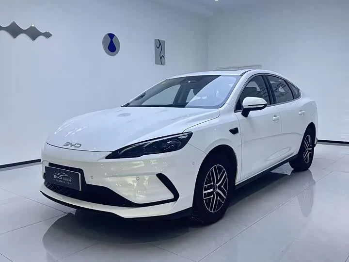 BYD Seal 05 DM-i Hybrid 2025 из Китая — купить под ключ