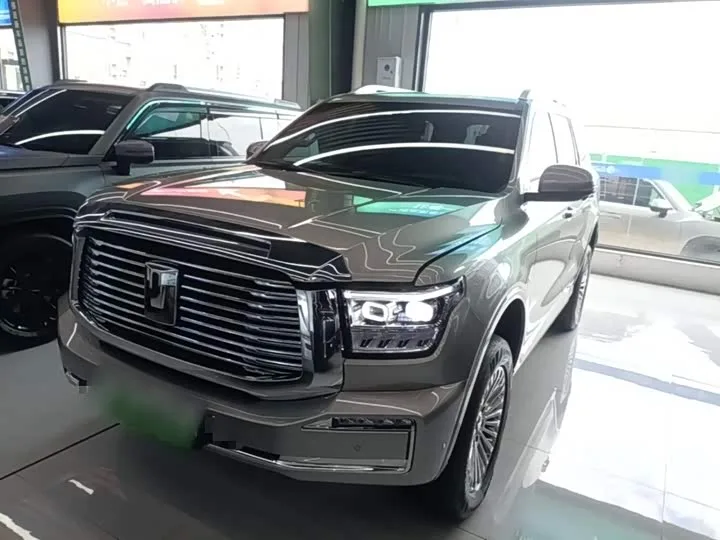 Tank 500 Hybrid 2025 из Китая — купить под ключ
