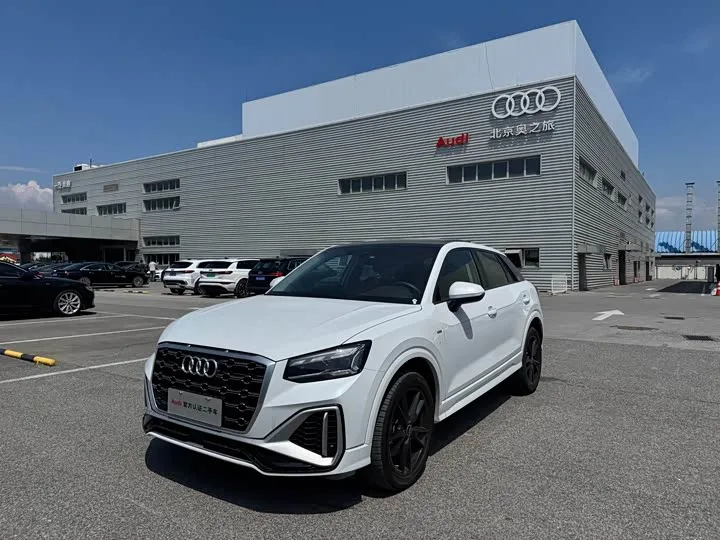 Audi Q2L 2024 из Китая — купить под ключ
