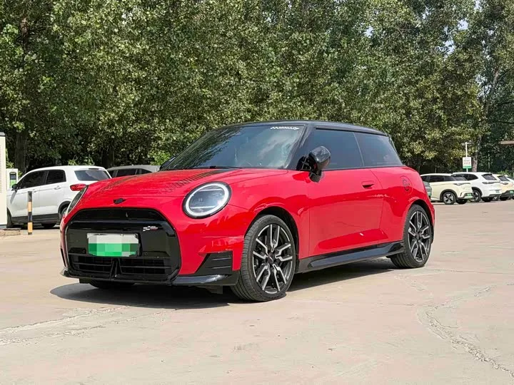 Mini Cooper 2025 из Китая — купить под ключ