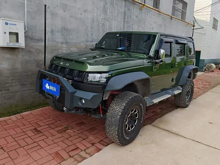 BAIC Beijing BJ40 2022 из Китая — купить под ключ