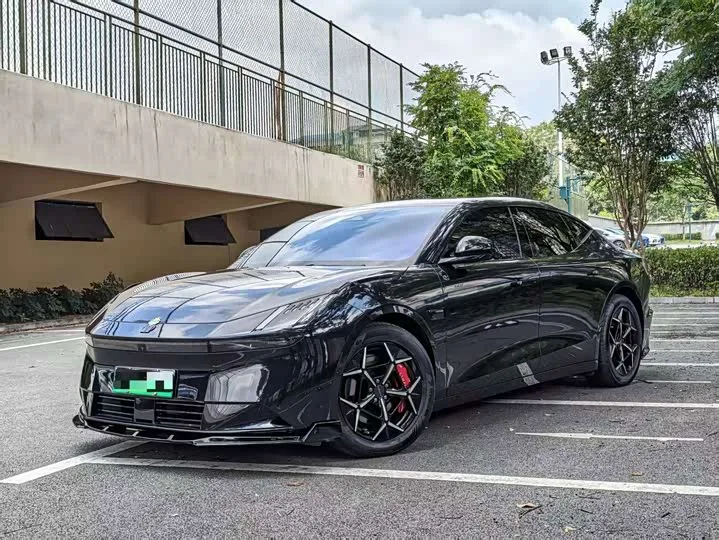 Lynk & Co Z10 2026 из Китая — купить под ключ