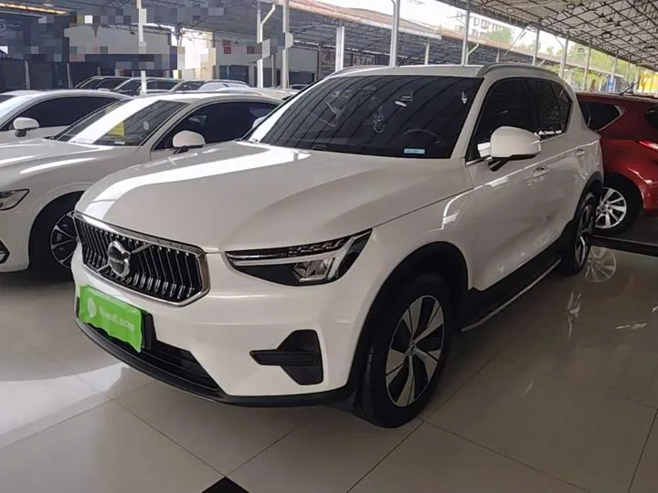 Volvo XC40 2023 из Китая — купить под ключ