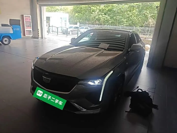 Cadillac CT4 2023 из Китая — купить под ключ