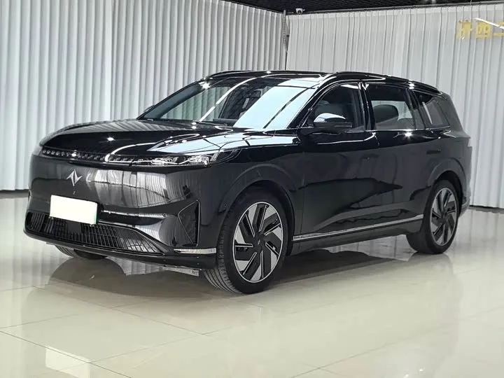 Dongfeng Yipai eπ 008 2025 из Китая — купить под ключ