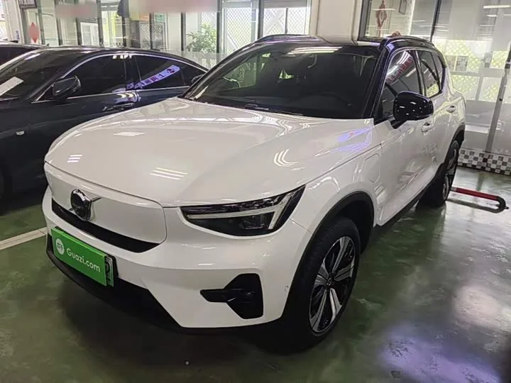 Volvo XC40 EV 2023 из Китая — купить под ключ