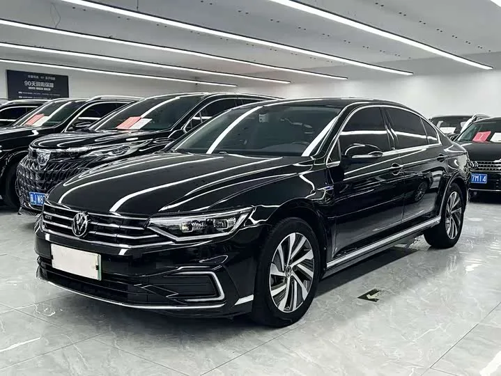Volkswagen Magotan GTE Hybrid 2023 из Китая — купить под ключ