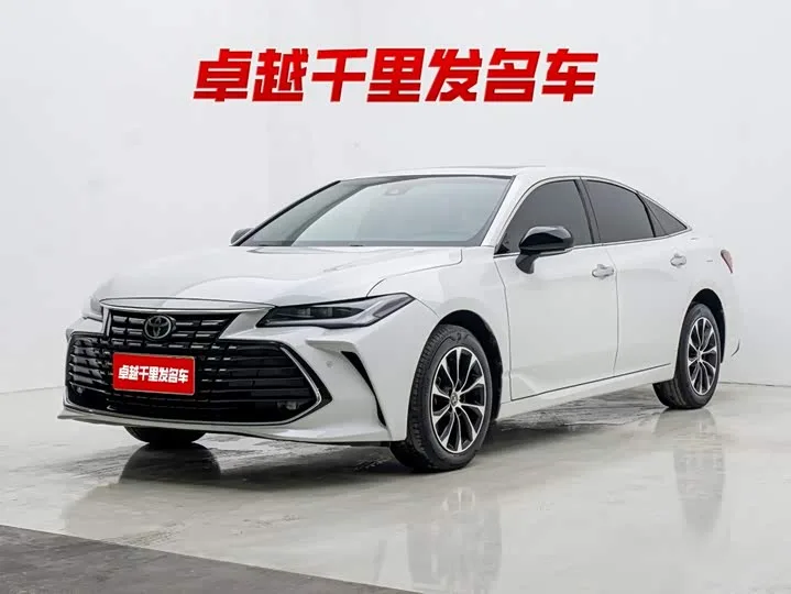 Toyota Avalon 2022 из Китая — купить под ключ