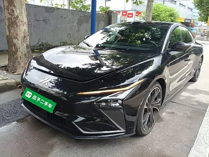 IM motors L7 2025 из Китая — купить под ключ