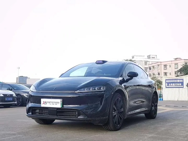 Luxeed R7 2026 из Китая — купить под ключ