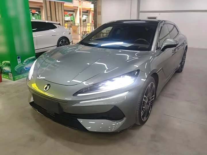 Denza Z9GT 2026 из Китая — купить под ключ