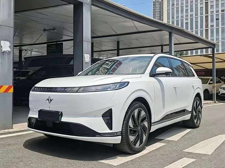 Dongfeng Yipai eπ 008 2025 из Китая — купить под ключ