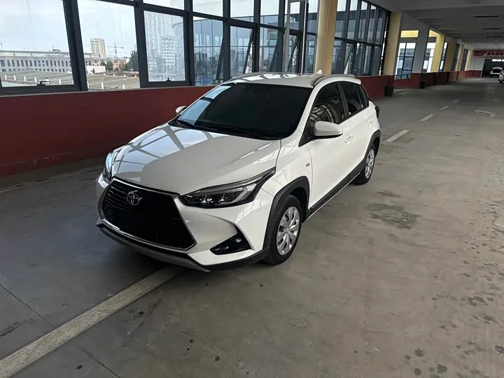 Toyota Yaris L Hatchback 2022 из Китая — купить под ключ