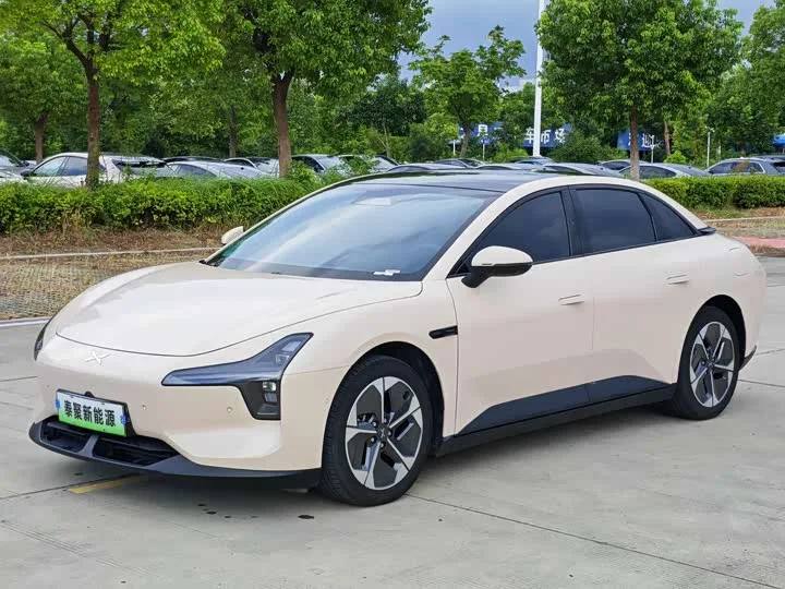 XPeng Mona M03 2024 из Китая — купить под ключ