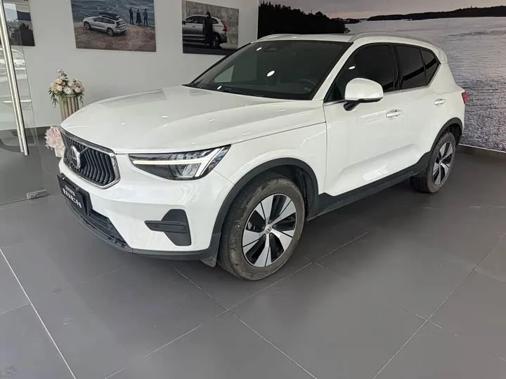 Volvo XC40 2024 из Китая — купить под ключ