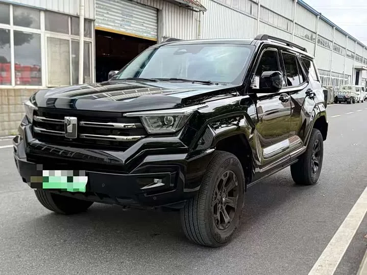 Tank 400 Hybrid 2025 из Китая — купить под ключ