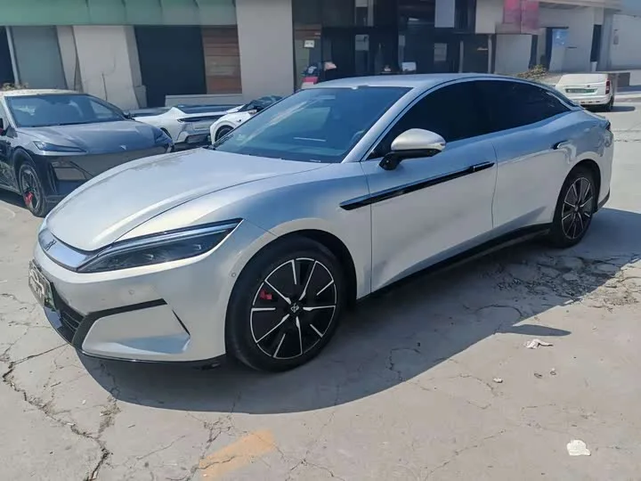 BYD Han L 2025 из Китая — купить под ключ