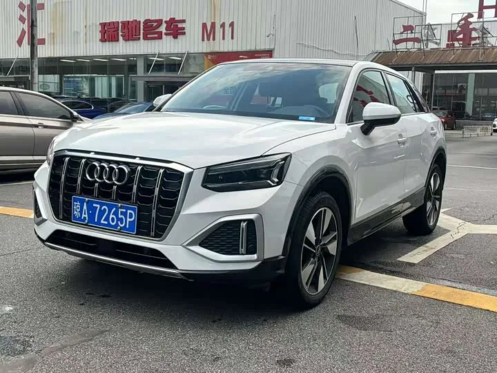 Audi Q2L 2023 из Китая — купить под ключ