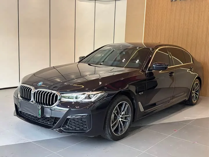 BMW 5 Series Hybrid 2023 из Китая — купить под ключ