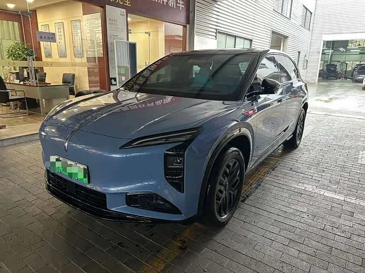 Hongqi EHS7 (Tiangong 08) 2025 из Китая — купить под ключ