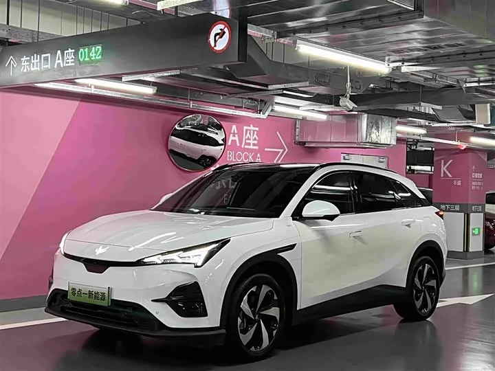 BAIC Arcfox Alpha T5 2025 из Китая — купить под ключ