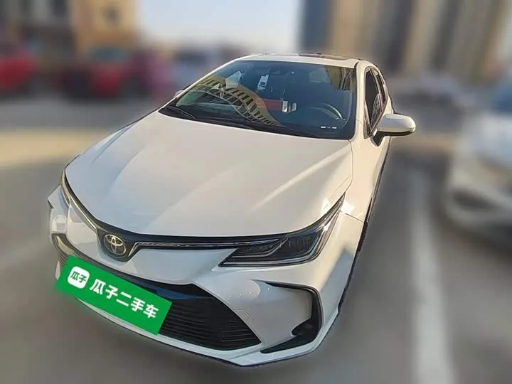 Toyota Corolla 2022 из Китая — купить под ключ