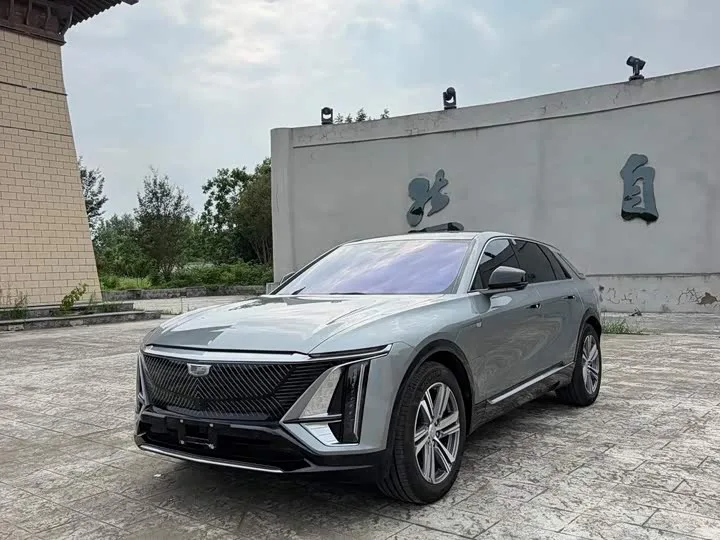 Cadillac Lyriq 2026 из Китая — купить под ключ