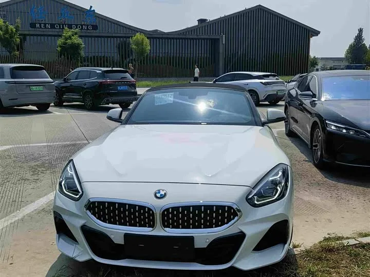BMW Z4 2022 из Китая — купить под ключ