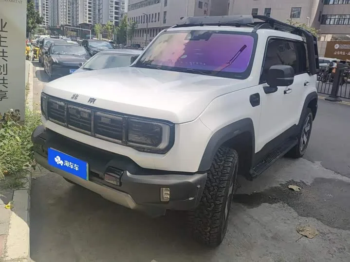 BAIC Beijing BJ40 Hybrid 2025 из Китая — купить под ключ