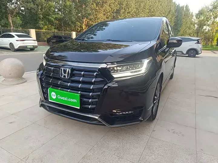 Honda Elysion 2024 из Китая — купить под ключ