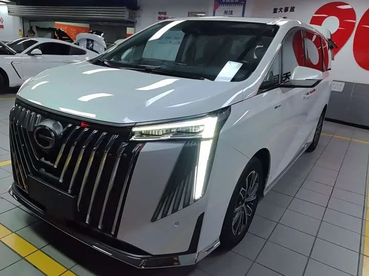 GAC Trumpchi M8 2023 из Китая — купить под ключ