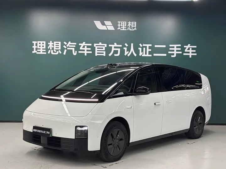 LiXiang Mega 2024 из Китая — купить под ключ