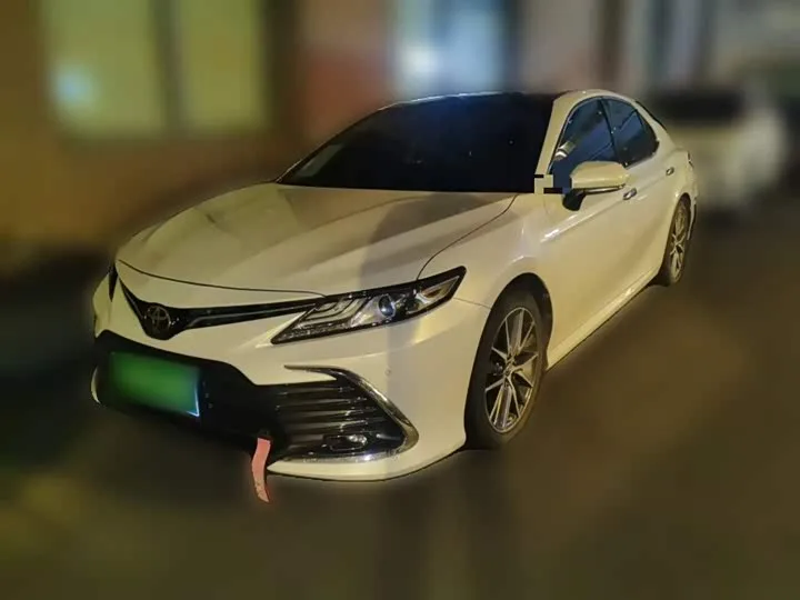 Toyota Camry 2022 из Китая — купить под ключ