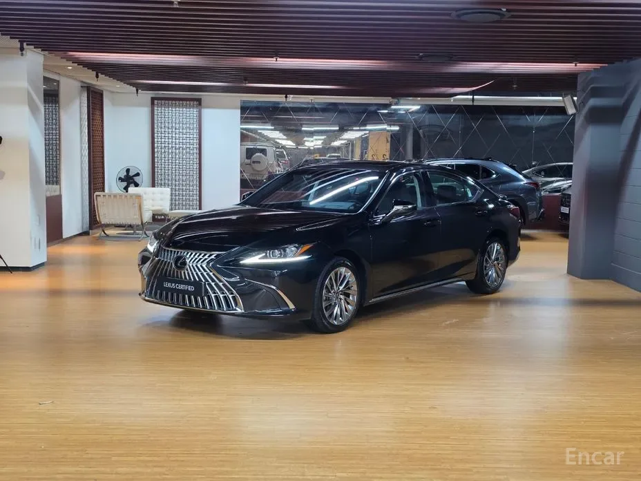 Lexus ES 2018 из Кореи — купить под ключ