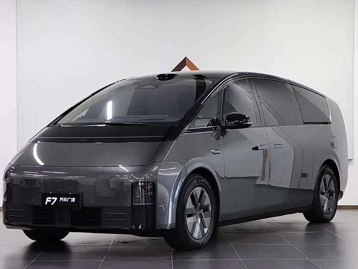 LiXiang Mega 2025 из Китая — купить под ключ