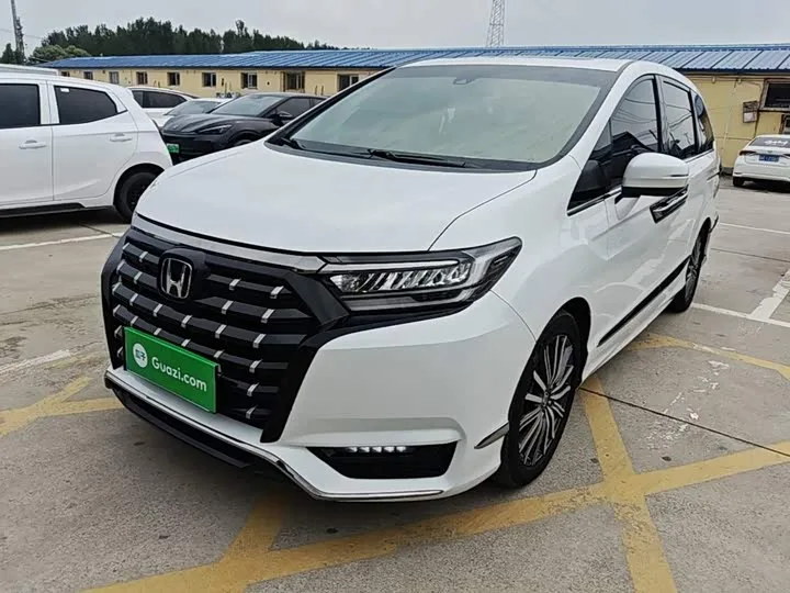 Honda Elysion 2022 из Китая — купить под ключ