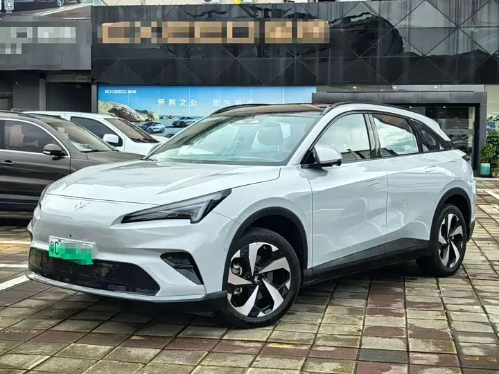 BAIC Arcfox Alpha T5 2026 из Китая — купить под ключ