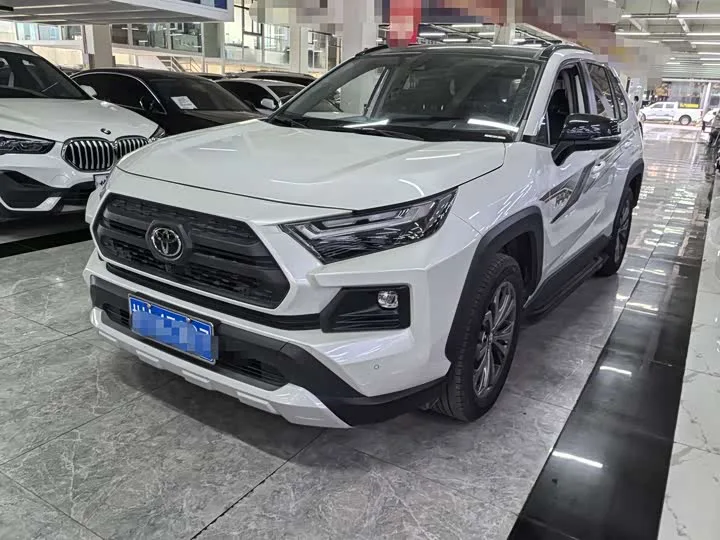 Toyota RAV4 2023 из Китая — купить под ключ