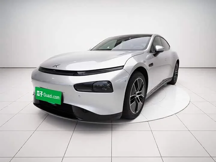 XPeng P7 2023 из Китая — купить под ключ