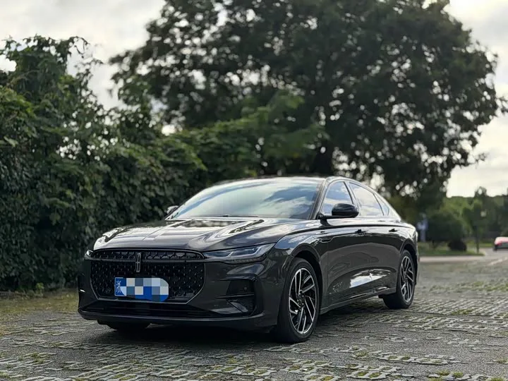 Lincoln Z (Zephyr) 2023 из Китая — купить под ключ