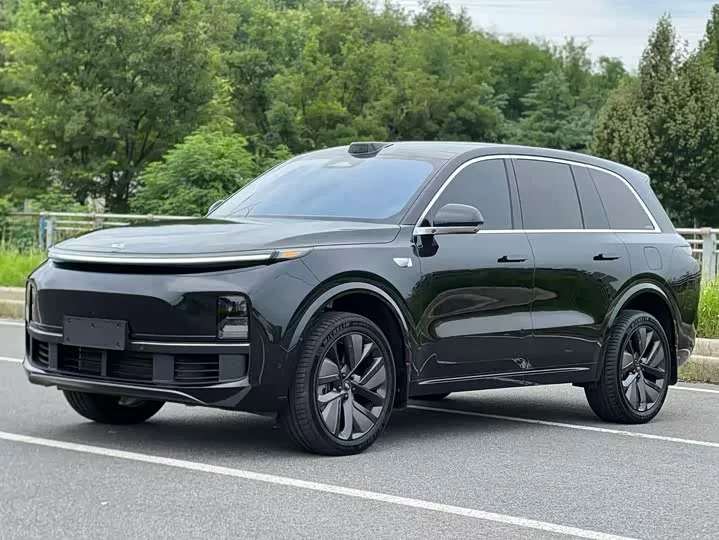 LiXiang L8 2025 из Китая — купить под ключ