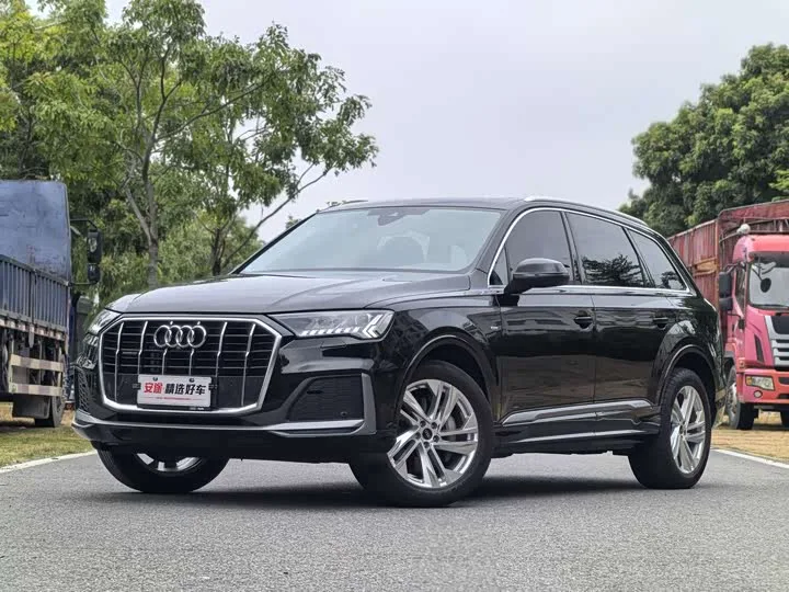 Audi Q7 2024 из Китая — купить под ключ