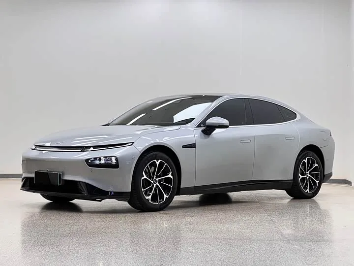 XPeng P7 2023 из Китая — купить под ключ