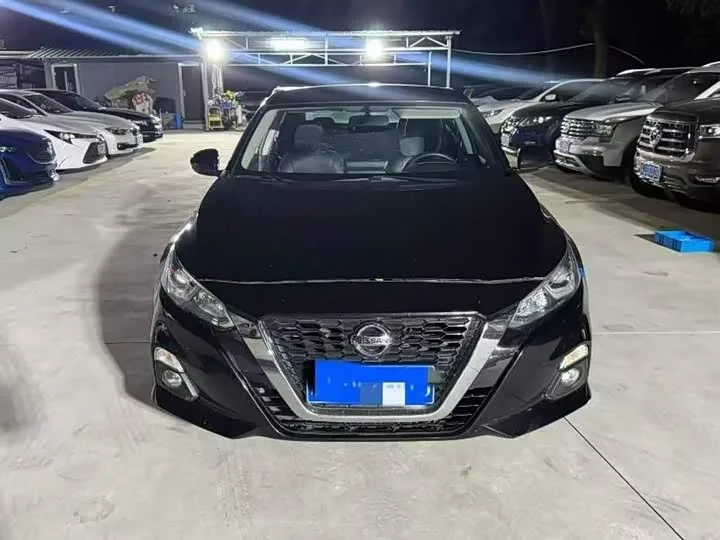Nissan Teana 2022 из Китая — купить под ключ