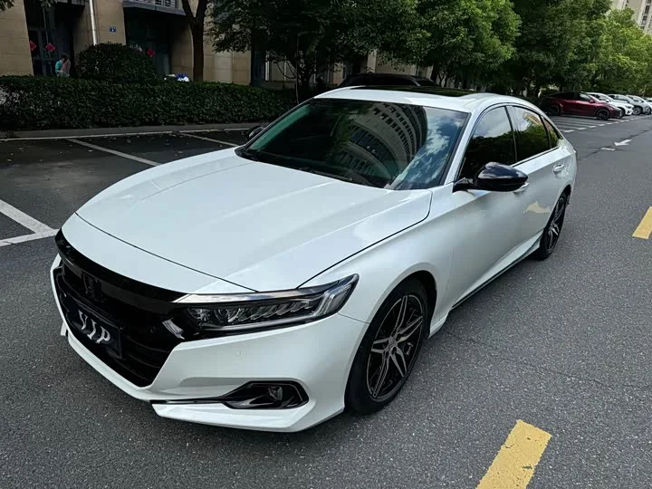 Honda Accord 2022 из Китая — купить под ключ