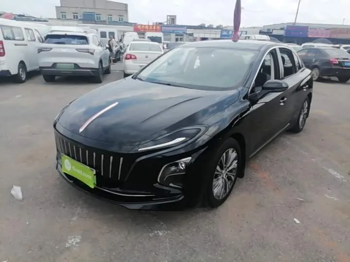 Hongqi E-QM5 2023 из Китая — купить под ключ