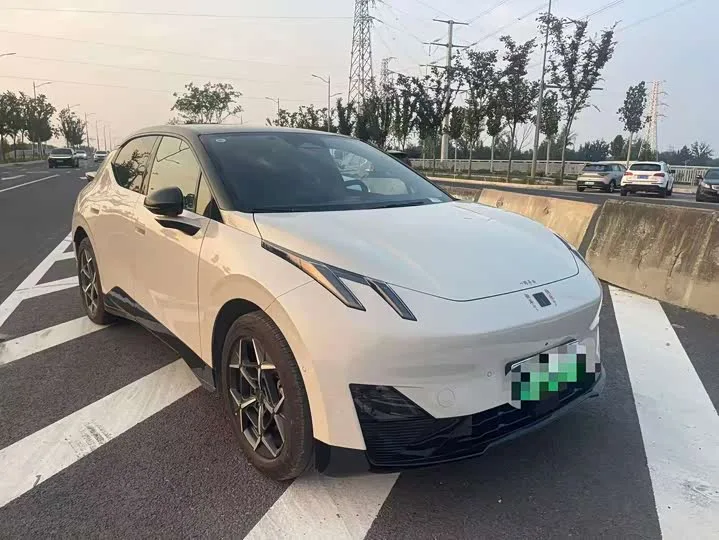 Lynk & Co Z20 2025 из Китая — купить под ключ