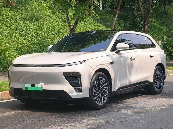 Exeed Sterra ET 2025 из Китая — купить под ключ