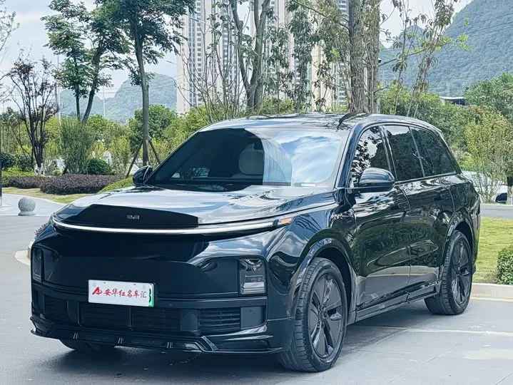 LiXiang L8 2024 из Китая — купить под ключ