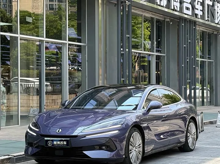 Denza Z9 2024 из Китая — купить под ключ